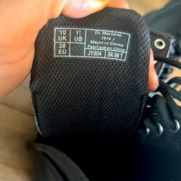 1914 smooth black dr. Martens kids size 11 - Picture 2 of 5